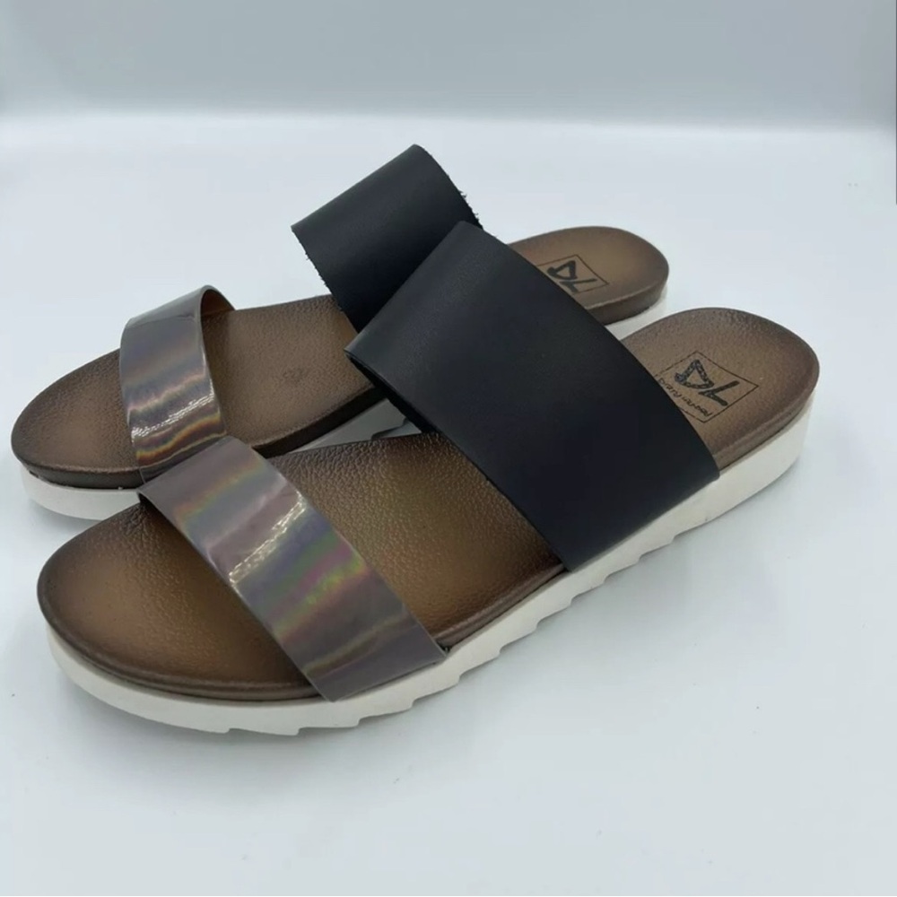 Dirty Laundry Slides Size 9 NIB black and metallic - Picture 2 of 4